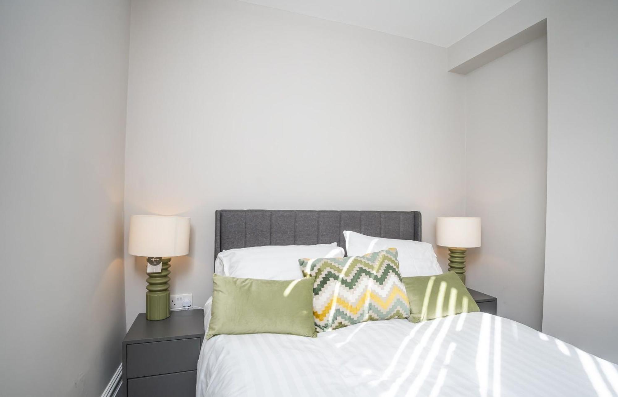Modern 1 Bdr City Apartments By Belfast City Breaks Room photo